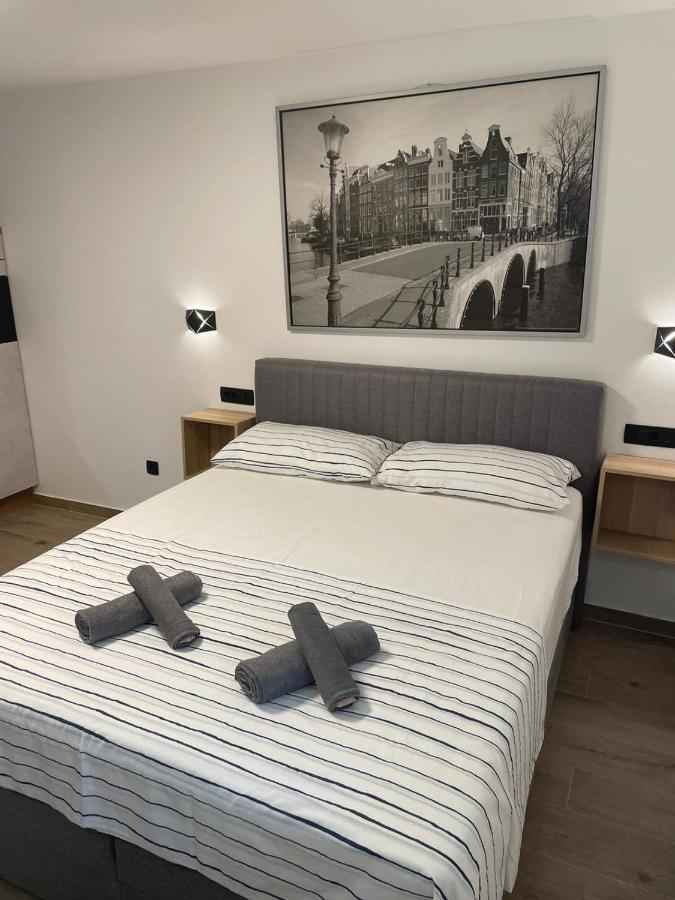Apartments Anka PUY Eksteriør bilde