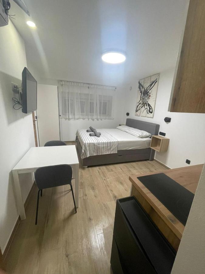 Apartments Anka PUY Eksteriør bilde