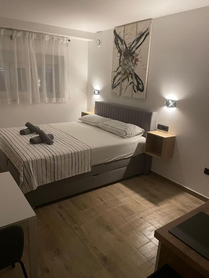 Apartments Anka PUY Eksteriør bilde