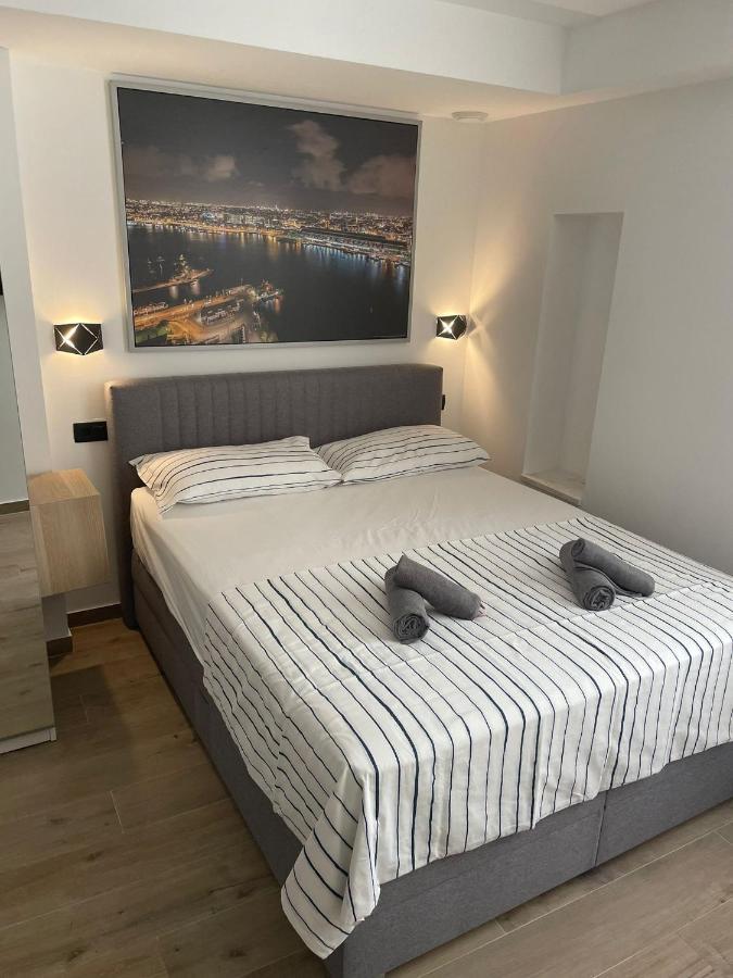 Apartments Anka PUY Eksteriør bilde